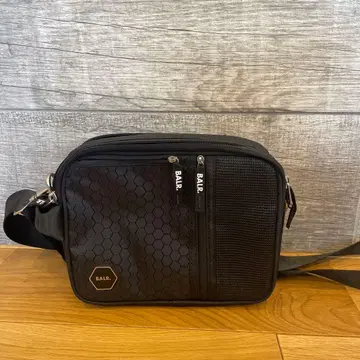 BALR. 블랙 숄더백