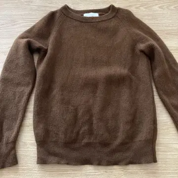 반손 에미레이유 니트