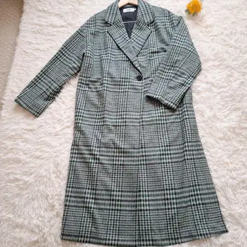 AZUL 체크 무늬 더블 브레스트 롱 코트