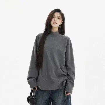 그레이 하이넥 긴팔 상의