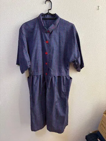 파랑과 빨강 스트라이프 반팔 원피스