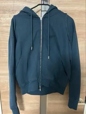 Jacquemus Le Sweater Camargue 지퍼 후드티