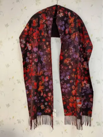 자유구 꽃무늬 머플러 적자색 계열 캐시미어 혼방