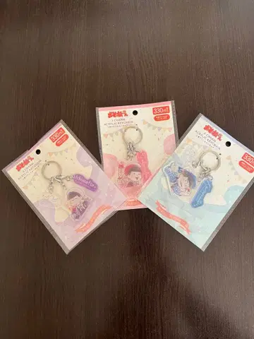 오소마츠 6쌍둥이 캔두 3 아크릴 키링