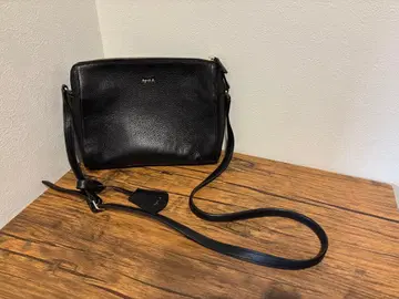 아네스베 숄더백