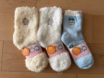 미사용 새상품 치이카와 (먼작귀) 복슬복슬 양말 3종 23-25cm