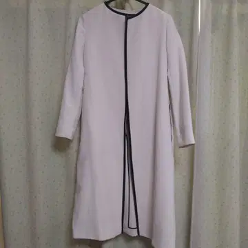 TIARA 화이트 코트(트렌치, 스프링)