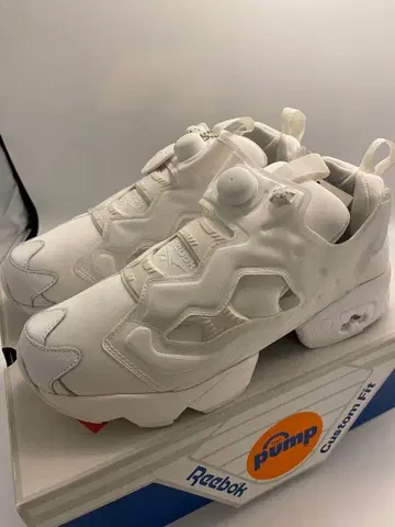 리복 인스타펌프 퓨리 OG 10 화이트