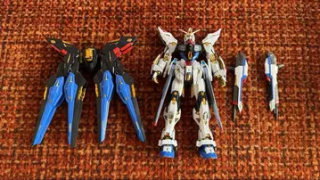 MGEX 스트라이크 프리덤 건담 완성품