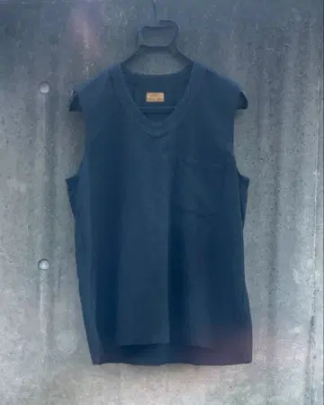 BROWN by 2TACS 다크 그레이 V넥 베스트 L