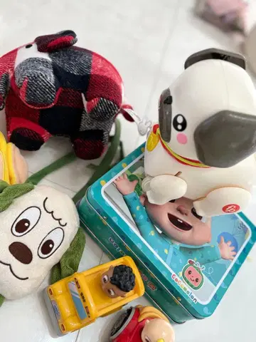 어린이 완구 묶음 판매 3세 정도까지