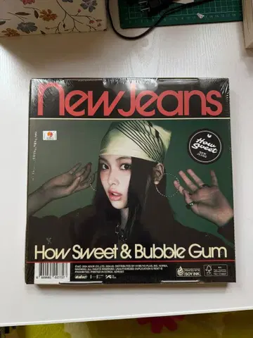 New Jeans How Sweet & Bubble Gum 혜인