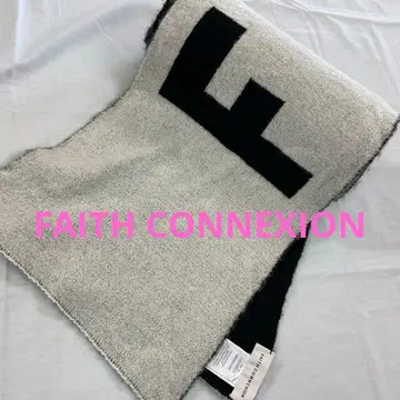 FAITH CONNEXION 롱 머플러 화이트 #C3104