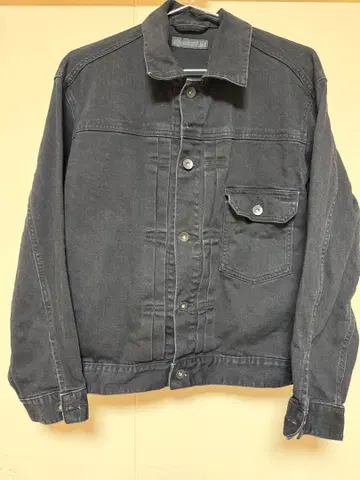 유니클로 블랙 데님 자켓