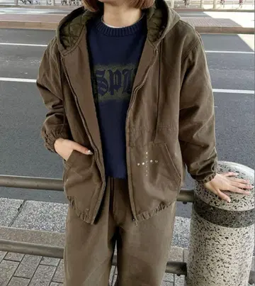 스터드 덕 자켓 브라운 [ M ] 아우터 드로 코드 포함