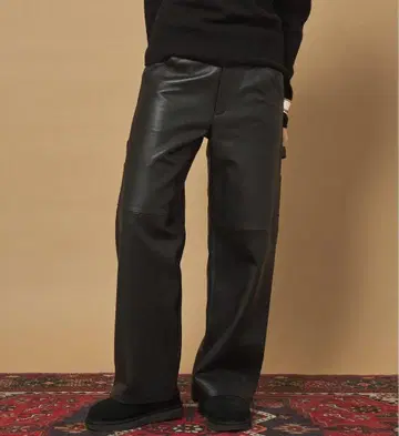 라무 가죽 팬츠 프레임워크 38