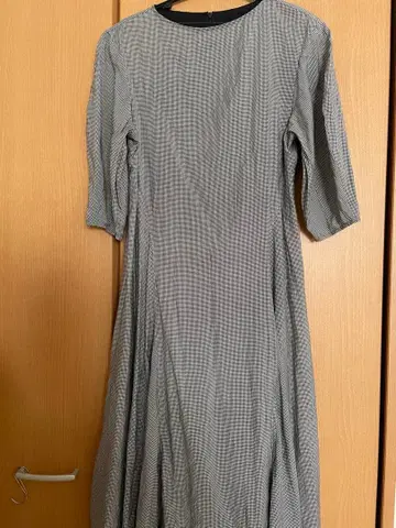 미라 오웬 깅엄 체크 원피스