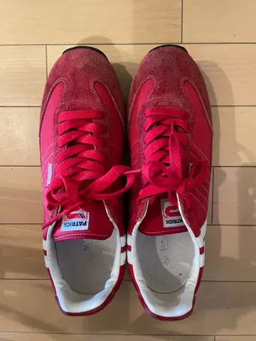 PATRICK 레드 스니커즈