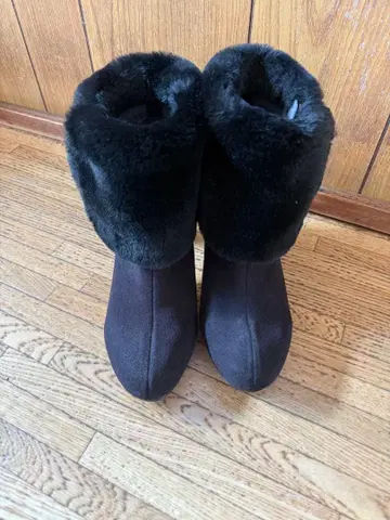 부츠 인조 모피 덤 포함 약간의 가격 인하 가능