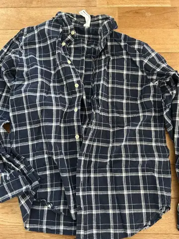 MHL 네이비와 화이트 체크 플란넬 셔츠