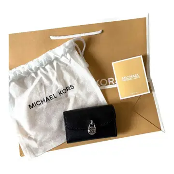 MICHAEL KORS LYRA 트라이폴드 지갑