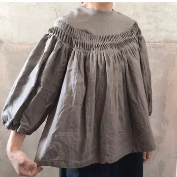 apricot life tack tack tack blouse