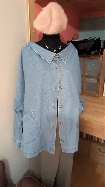 라이트 블루 데님 자켓 오버 사이즈