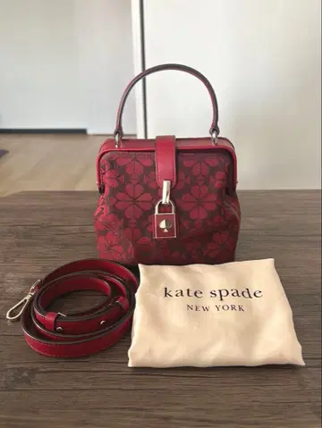 케이트 스페이드 레메디 미니백 빨간색