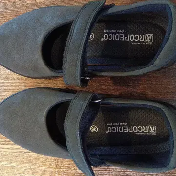 아르코페디코 스트랩 플랫슈즈 35