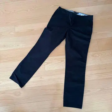 Tommy Hilfiger 블랙 치노 팬츠 슬림핏