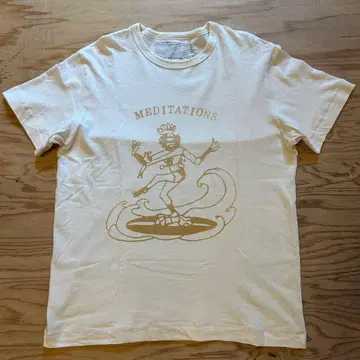 Meditations T셔츠