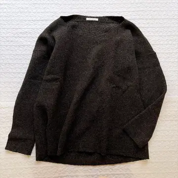 새상품급 갤러리 바이 울 크루넥 스웨터 다크 그레이 사이즈 1