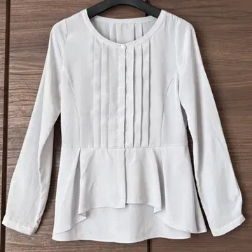 INDIVI 핀턱 밑단 프릴 티어드 쉬폰 블라우스