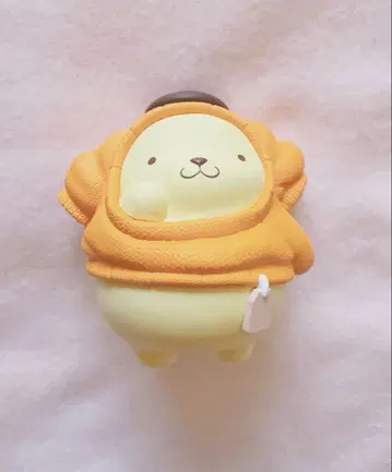 산리오 페리하피! 옷 갈아입는 중 폼폼푸딩