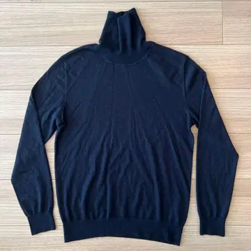 투모로우랜드 캐시미어/실크 터틀넥 스웨터