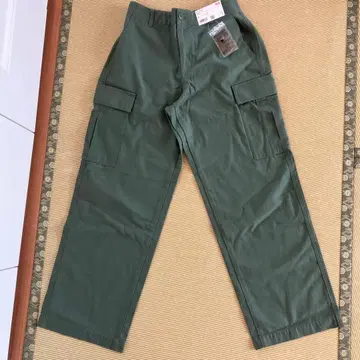 UNIQLO 와이드 스트레이트 카고 팬츠 M 그린