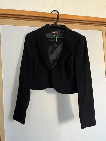 VIVI fleurs 블랙 크롭 자켓 원피스 사이즈 9