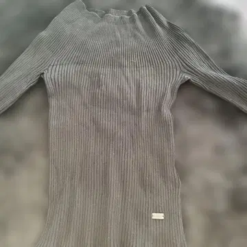 FOXEY 리브 블랙 긴팔 니트 38