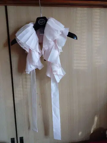 새상품 노코오노 플리츠 프릴 장식 핑크 쉬폰 스톨