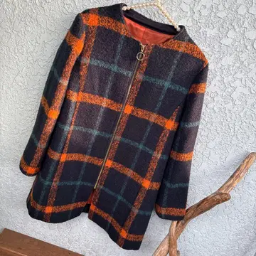 TRUMP 노카라 체크 무늬 코트