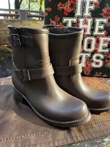 하자품 제프리 캠벨 레인부츠 숏 방한 보아 부츠