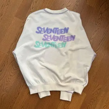 SEVENTEEN's HOME 세븐틴 맨투맨 트레이닝복