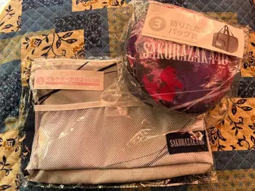 사쿠라자카46 복권 접이식 백 멀티 파우치 사코슈