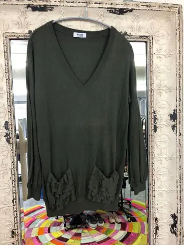 MOSCHINO CHEAPANDCHIC 올리브 그린 니트 M