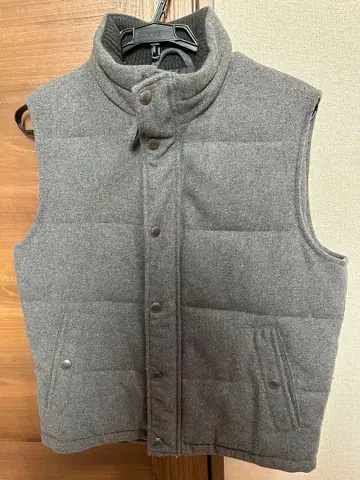 그레이 다운 베스트