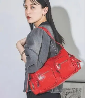 숄더백 JEANASIS 4 포켓 레드 미사용 새상품