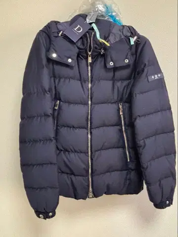 타트라스 다운 자켓