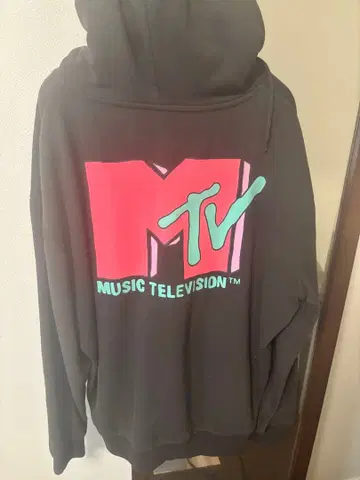 h&m 단종품 MTV 로고 블랙 후드티