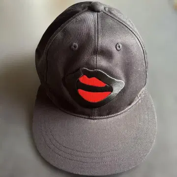 칸사이 야마모토 블랙 캡