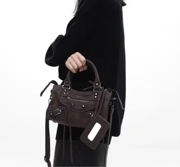 숄더백 다크 브라운 (스웨이드 원단)